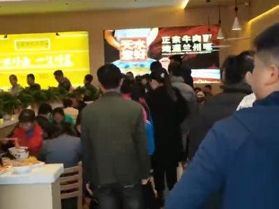 兰州陈记牛肉面天水万达店今日营业现场